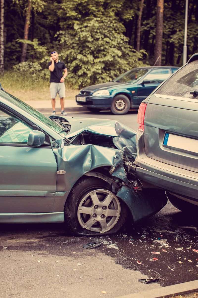 A car involved in an accident seeks treatment from no-fault doctors.